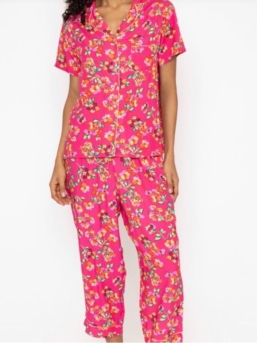 crown & ivy Pink Floral Short-Sleeve Pajama Set Button Top Cropped Bottoms Large